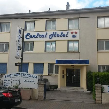 Central Hotel Saint-Priest  Exteriér fotografie